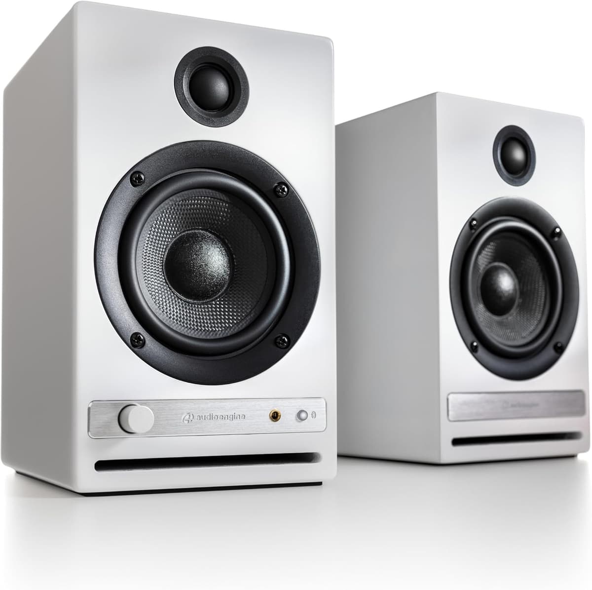 Audioengine HD4 Parlantes activos Premium 120W Bluetooth 5.3 con DAC 24-bit, cajas en madera HD4WHT