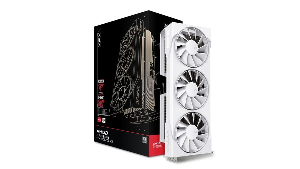 XFX Swift AMD Radeon RX 9070XT Triple Fan White Gaming Edition con 16GB GDDR6 HDMI 3xDP, AMD RDNA 4 RX-97TSWF3W9