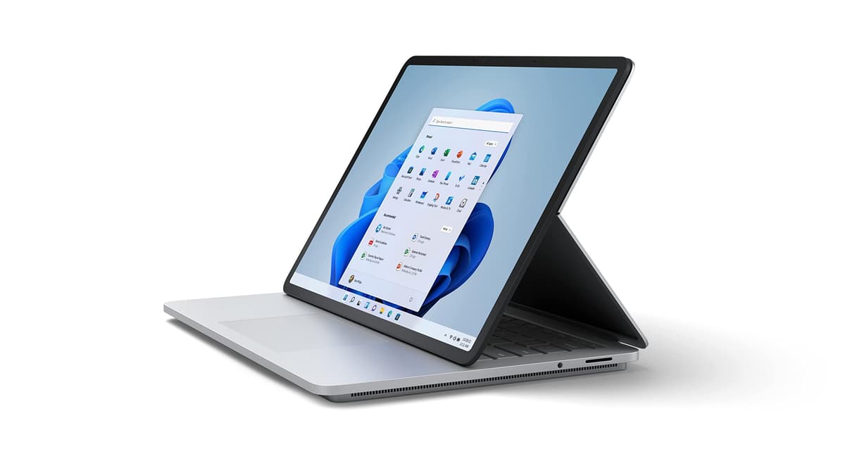 Microsoft Surface Laptop Studio 14.4" Touchscreen, Intel Core i7, 32GB RAM, 2TB SSD, Platinum (Renewed) AI2-00001-cr