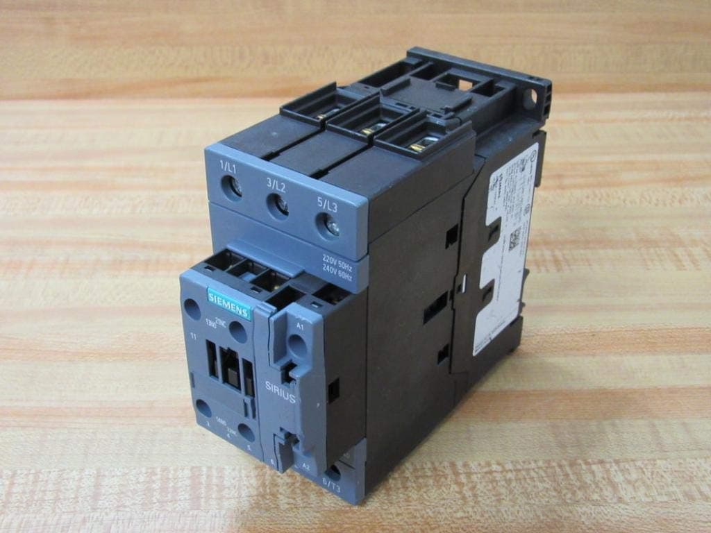 Siemens 3RT2036-1AP60-0UA0 Contactor SIRIUS 3RT20361AP600UA0