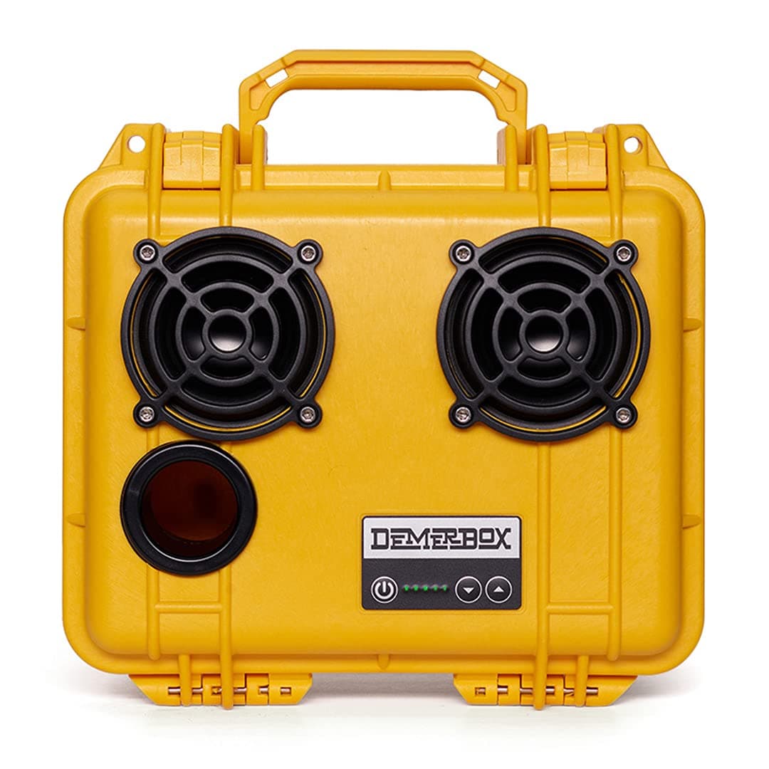 DemerBox: Parlantes Bluetooth impermeables, portátiles y resistentes para exteriores. Sonido potente + graves profundos, batería 40+ h, caja seca + carga USB, modo fiesta multipareado (Amarillo, DB2)
