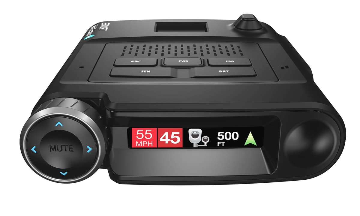 Detector láser y cámara de tablero Escort MAXcam 360c - Gran alcance, protección 360°, alertas compartidas, reportes de incidentes, compatible con Apple CarPlay y Android Auto, tarjeta SD de 16 GB incluida 0100046-1