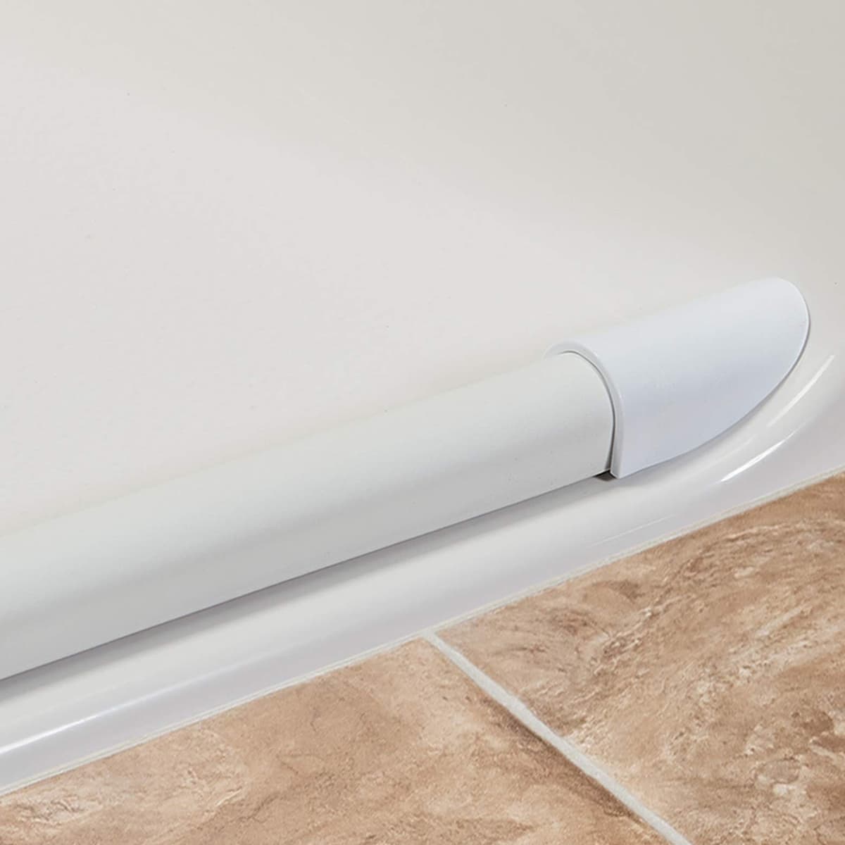 Grab Bar Specialists Collapsible Shower Dam 100 ft - Barrera umbral plegable para duchas sin borde, EPDM blanco, Radius end caps LAUR-100-RAD