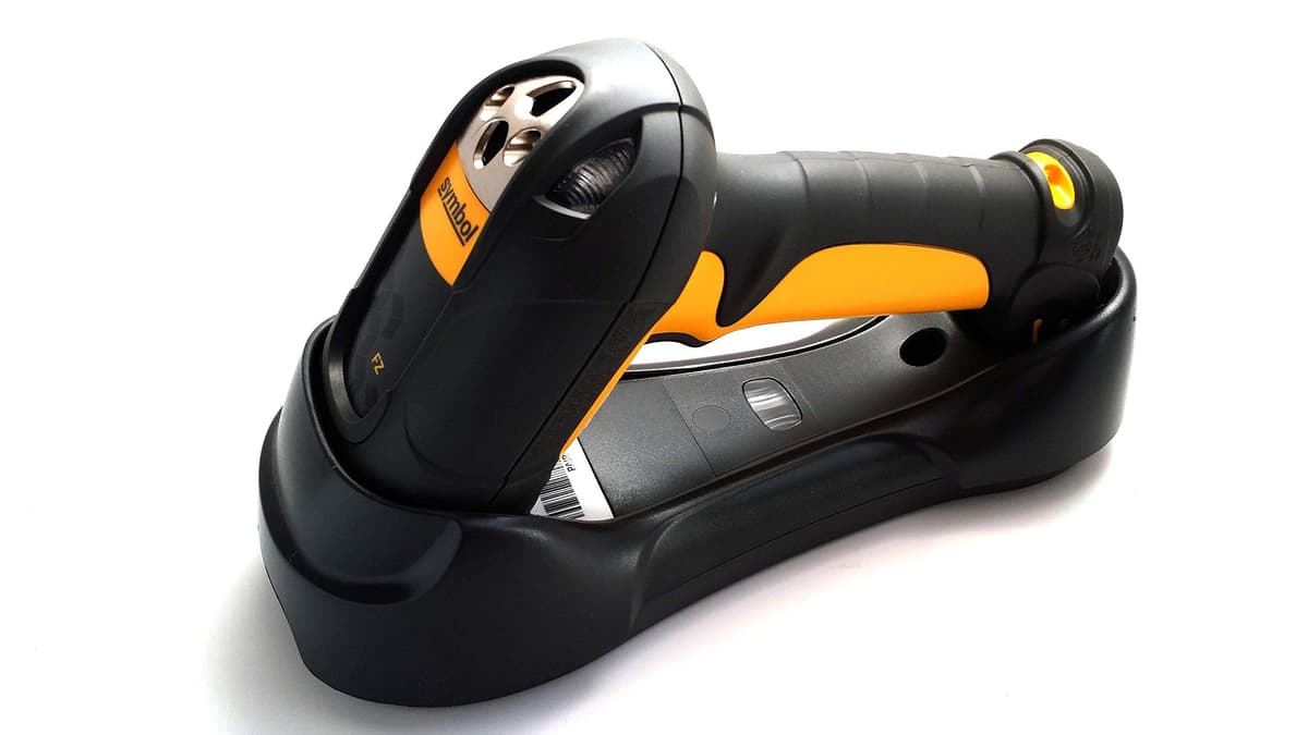 Zebra/Motorola Symbol LS3578-FZ Escáner inalámbrico robusto con Bluetooth, incluye base y cable USB (Reacondicionado) LS3578-FZBU0100UR-cr