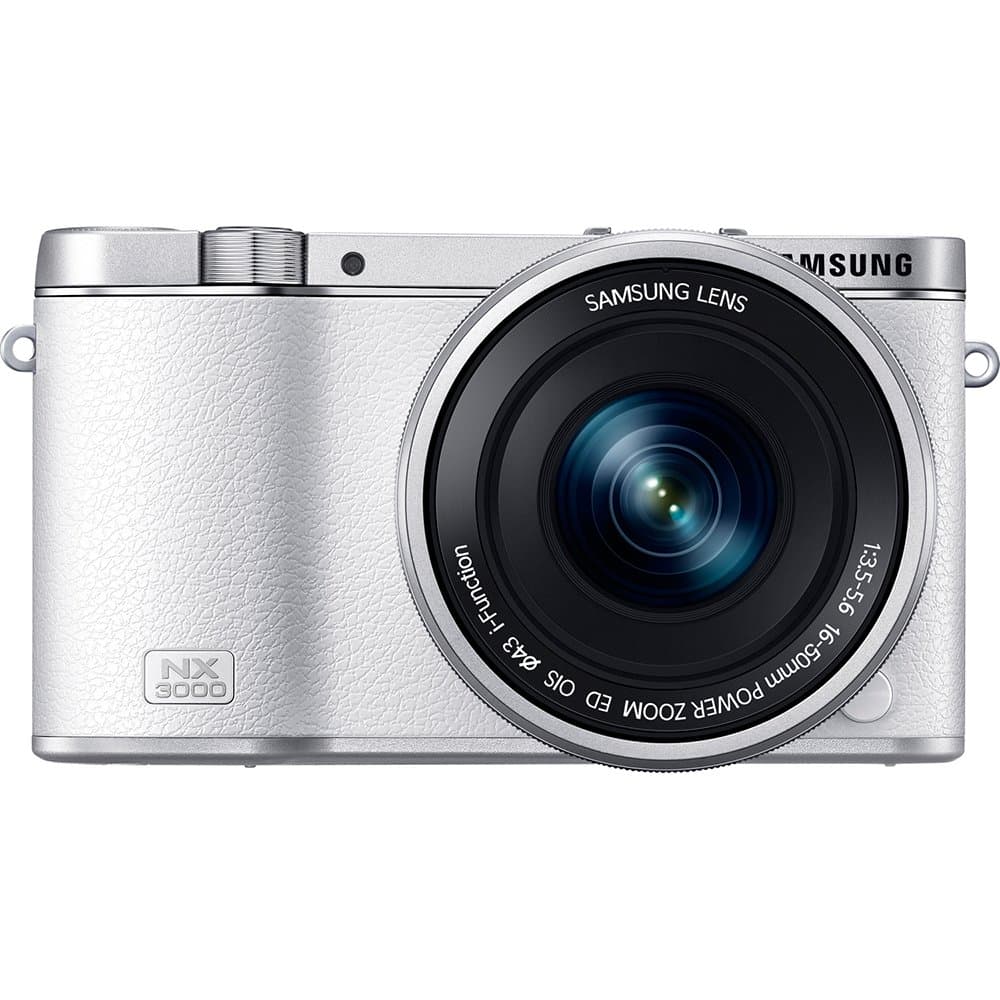 Cámara mirrorless Samsung NX3000 Wi-Fi 20.3MP con lente 16-50mm y flash (Blanco) EV-NX3000BOHUS
