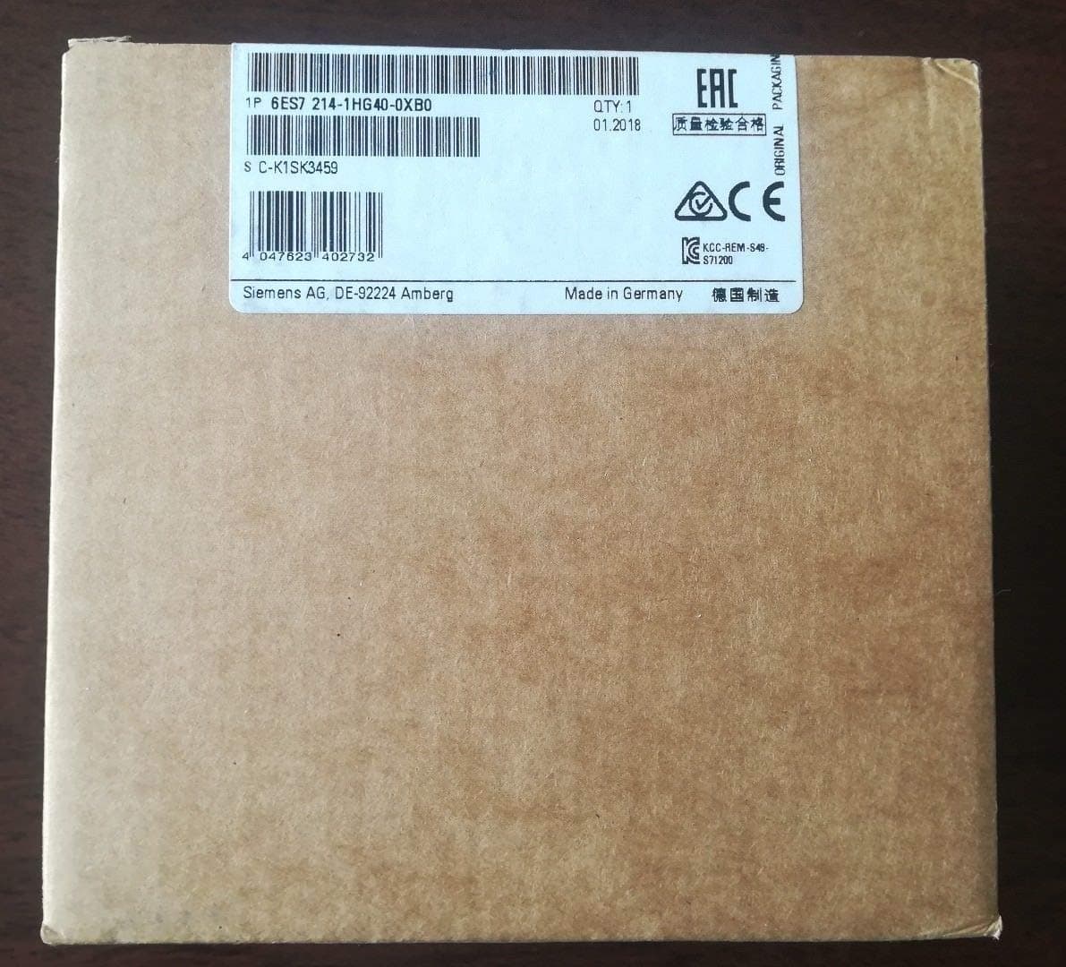 SIEMENS 6ES7 214-1HG40-0XB0 SIMATIC S7-1200, CPU 1214C, COMPACT CPU, DC/DC/RELAY, ENTRADAS/SALIDAS A BORDO: 14 DI 24V DC; 10 DO RELAY 2A; 2 AI 0 - 10V DC, FUENTE DE ALIMENTACIÓN: DC 20.4 - 28.8 V DC