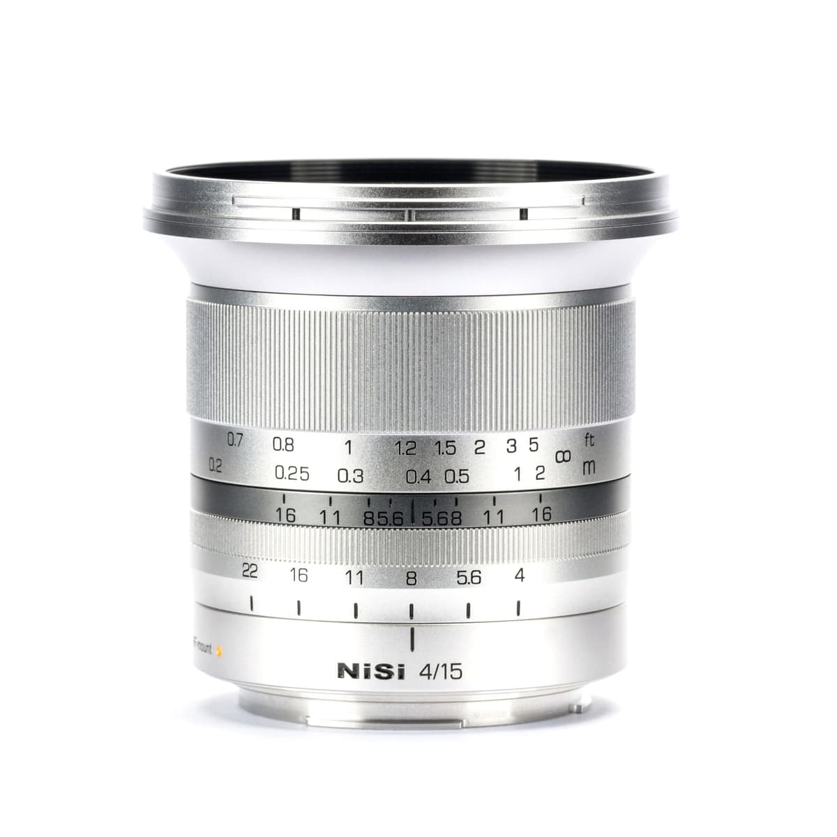 NiSi 15 mm f/4 Sunstar para montura RF | Lente gran angular súper gran formato full-frame ASPH (Plateada) NISI-LENS-1540RF-SIL