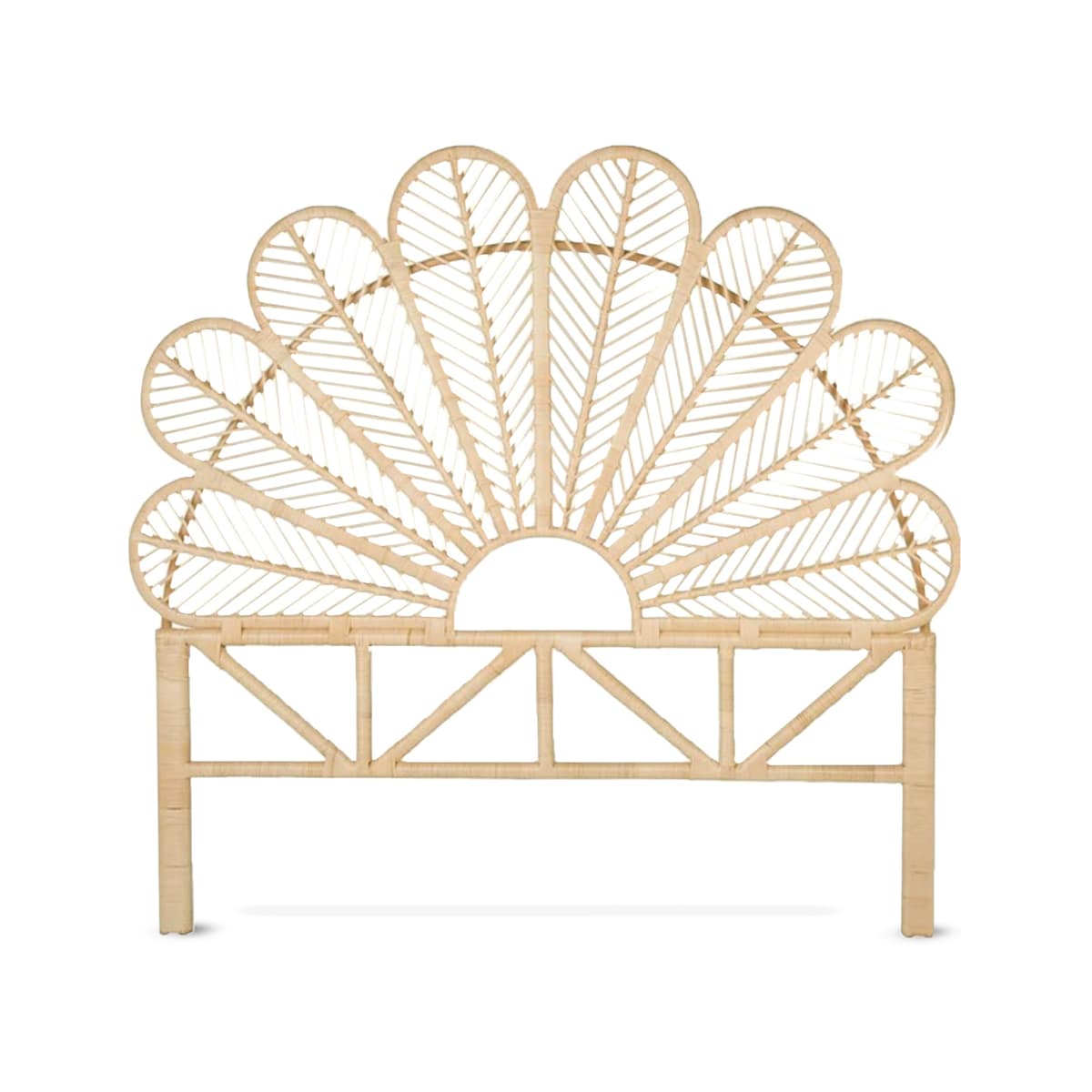 Cabecero KOUBOO Petal Rattan para cama full, diseño floral boho natural 1110109