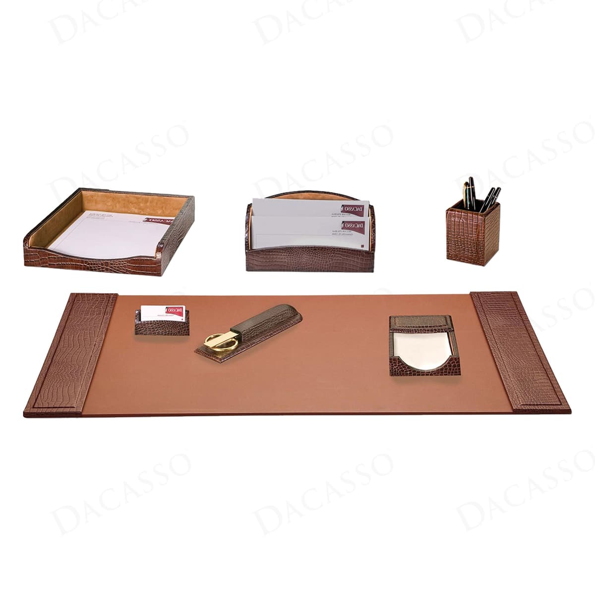 Dacasso Set de escritorio de lujo 7 piezas con relieve cocodrilo en cuero marrón y protector de superficie DF-2004
