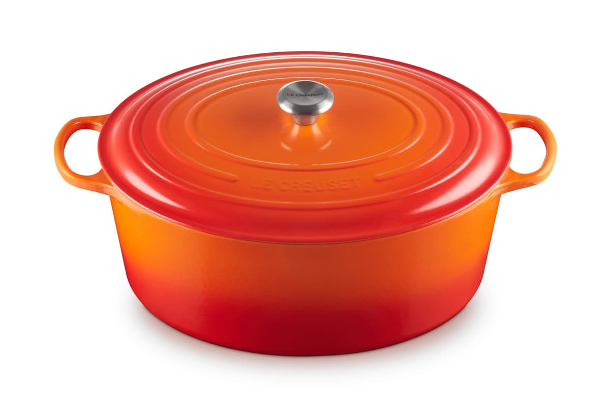 Le Creuset Olla holandesa ovalada de hierro esmaltado Signature 15.5 qt, color Flame LS2502-402SS