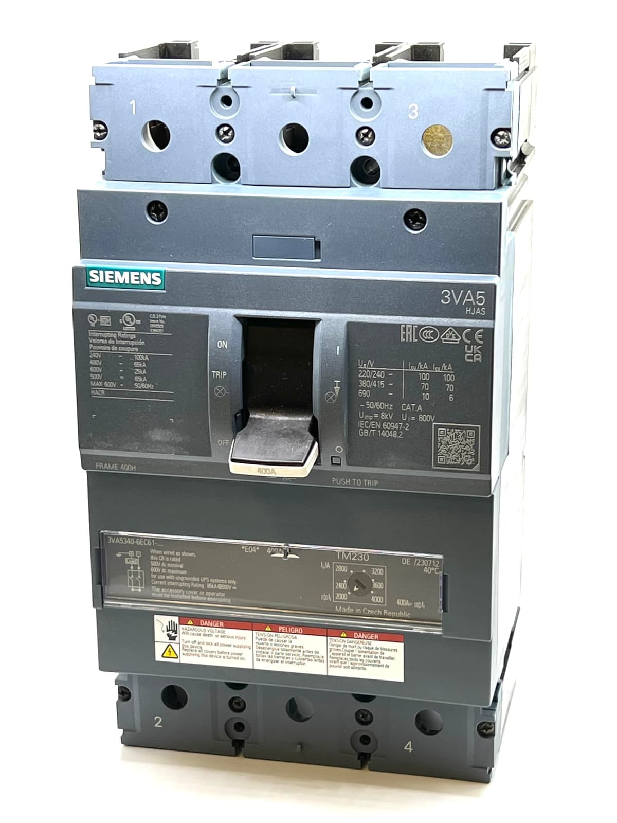 Siemens 3VA5340-6EC31-0AA0 2 polos 400A 600V feed-thru