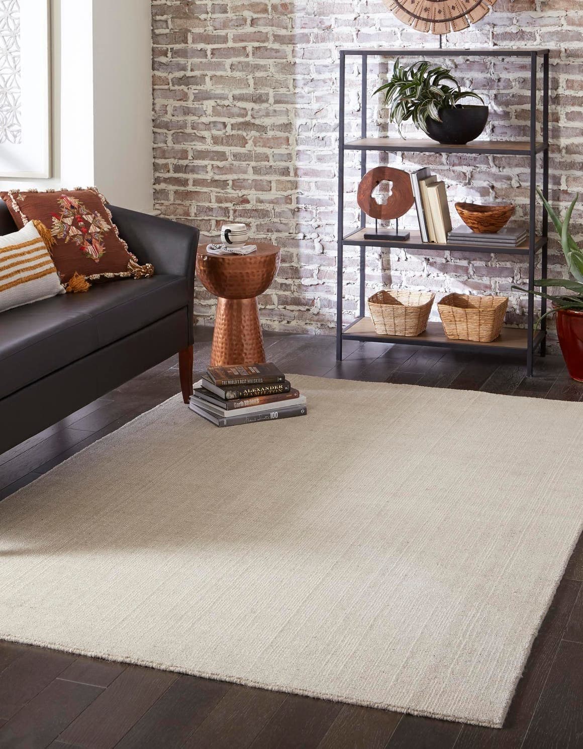 Unique Loom English Manor Area Rug - Farmhouse (6' 1" x 9' Rectangle, Vanilla Bean/Ivory) 3170869