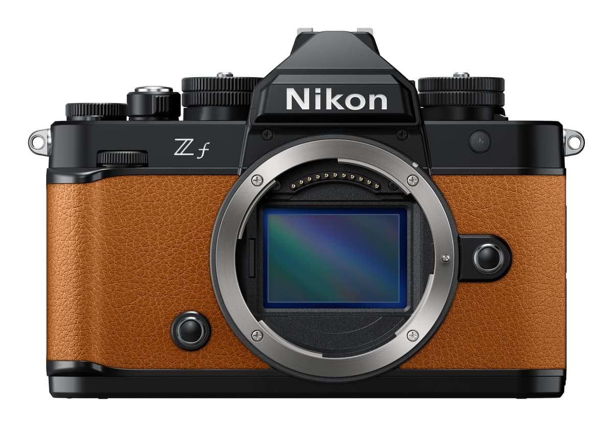 Nikon Z f Cámara mirrorless formato FX - Sunset Orange 13599