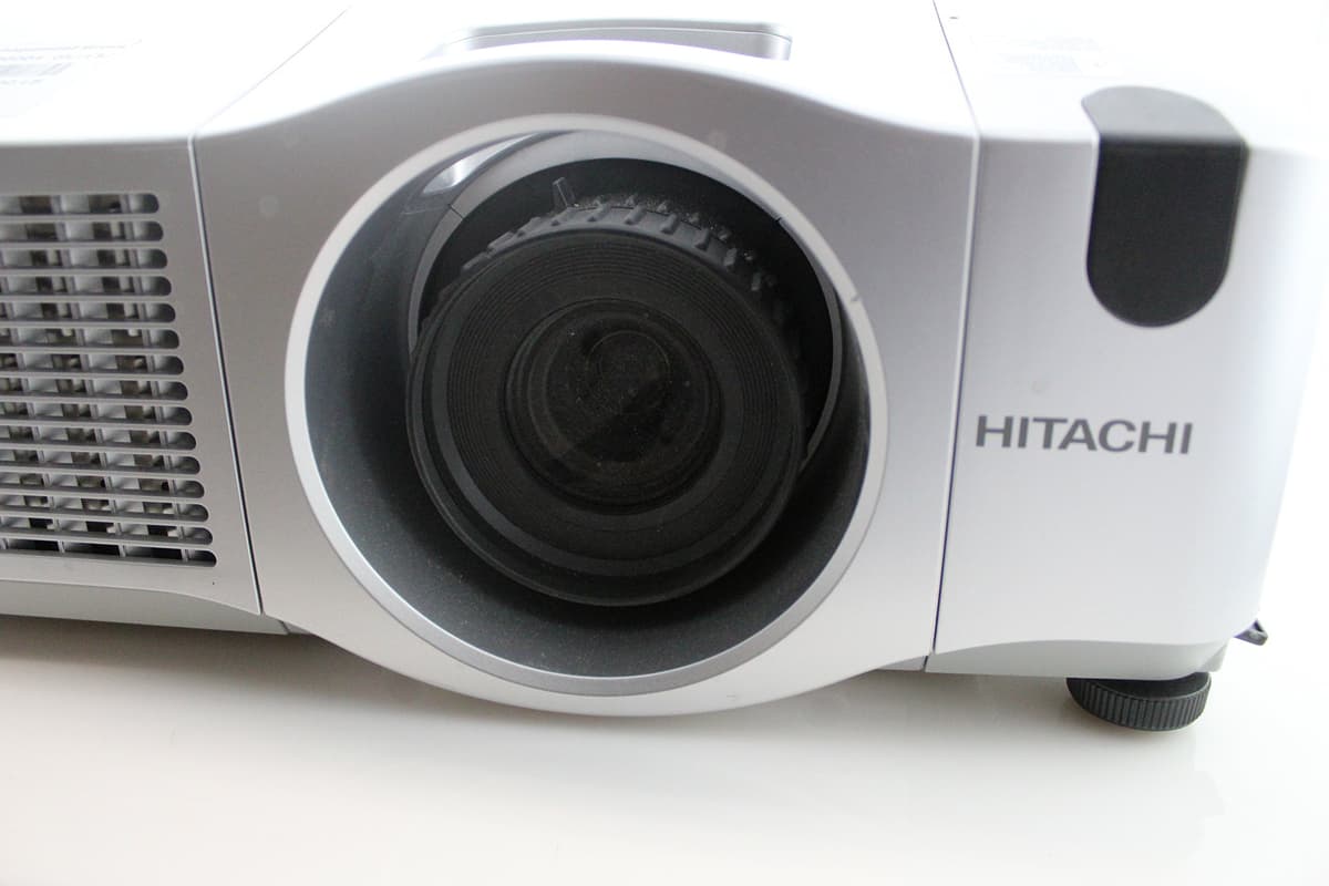 Hitachi CP-WX625 Proyector WXGA 4000 Lúmenes con Audio Integrado