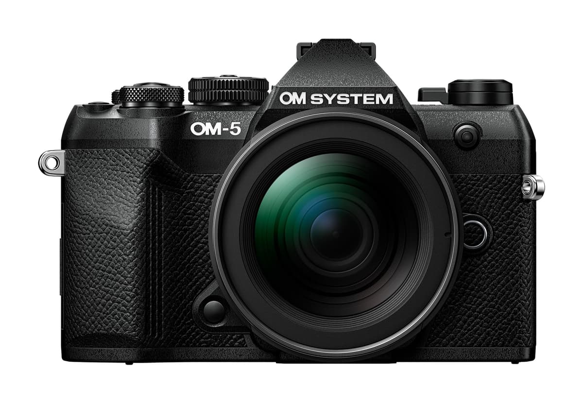 OM SYSTEM OM-5 Mark II BLK con M.ZUIKO Digital ED 12-45mm F4.0 PRO V210071BU000