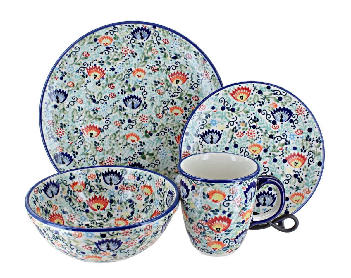 Blue Rose Polish Pottery - Green Desert Oasis 16 Piece Dinner Set - 4 Place Settings 1000-GP25-4