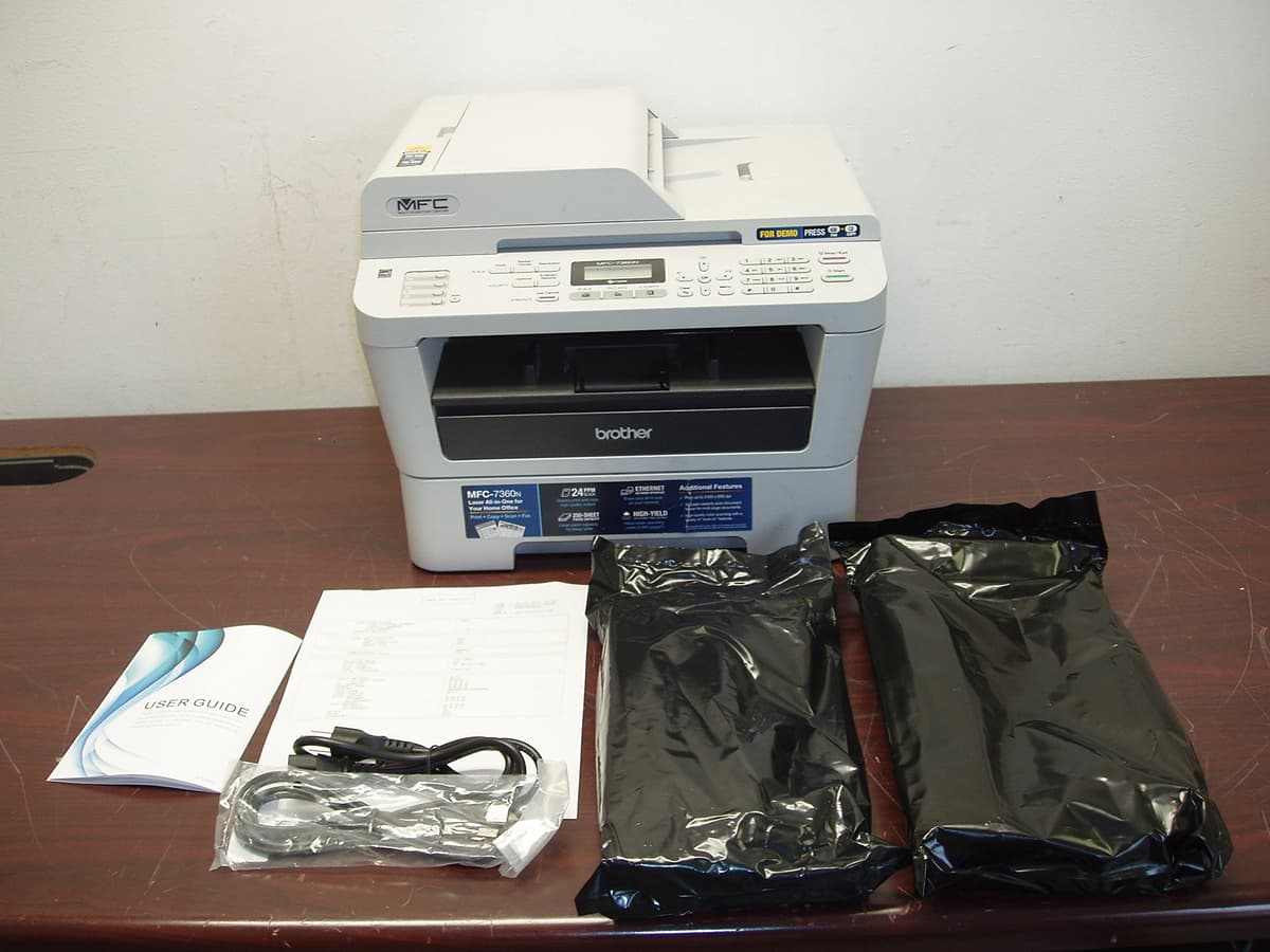 Brother MFC-7360N Multifunción Láser Monocromo con Networking, Escáner, Copiadora y Fax