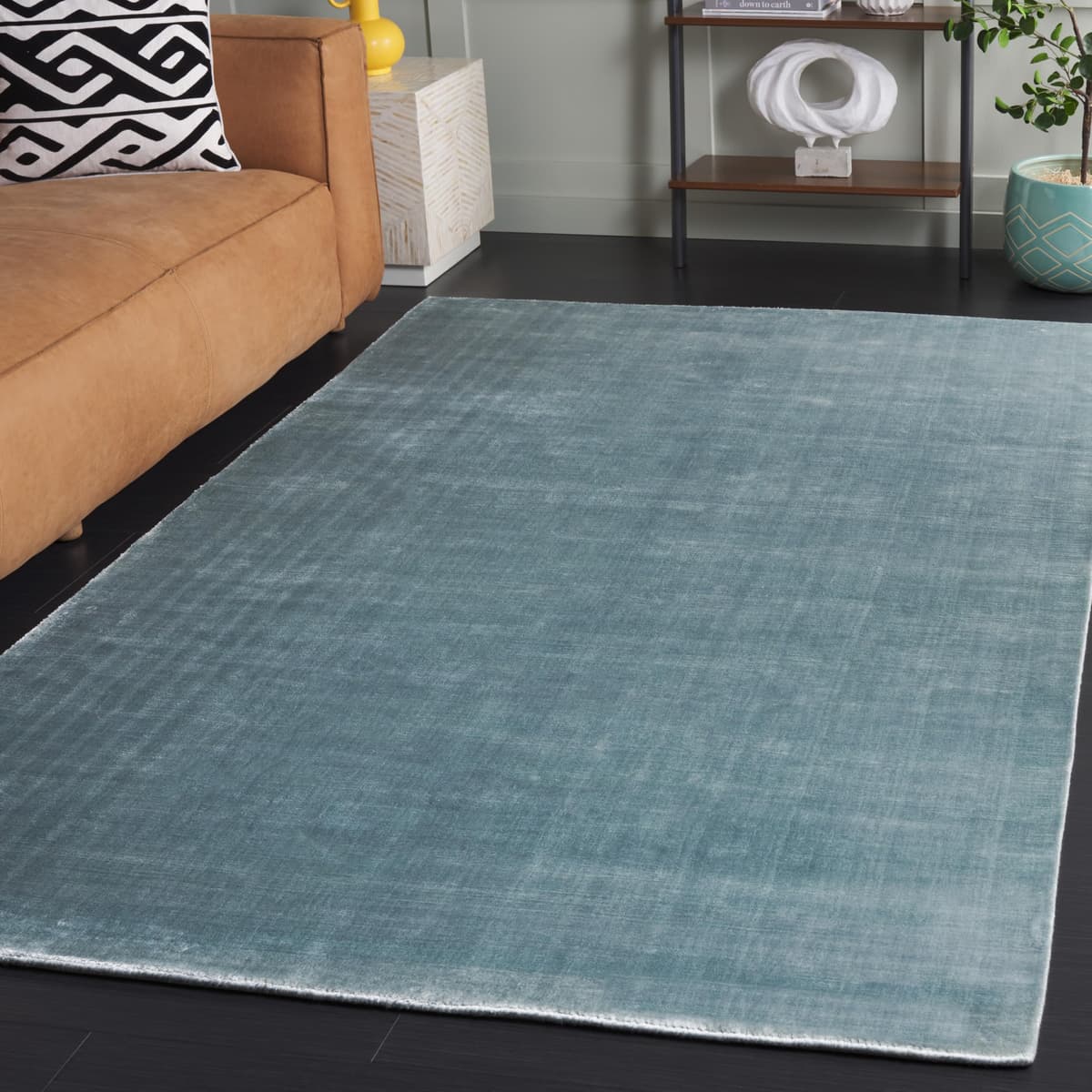 SAFAVIEH Mirage Collection Area Rug 5' x 8' Villa Blue MIR344B-5