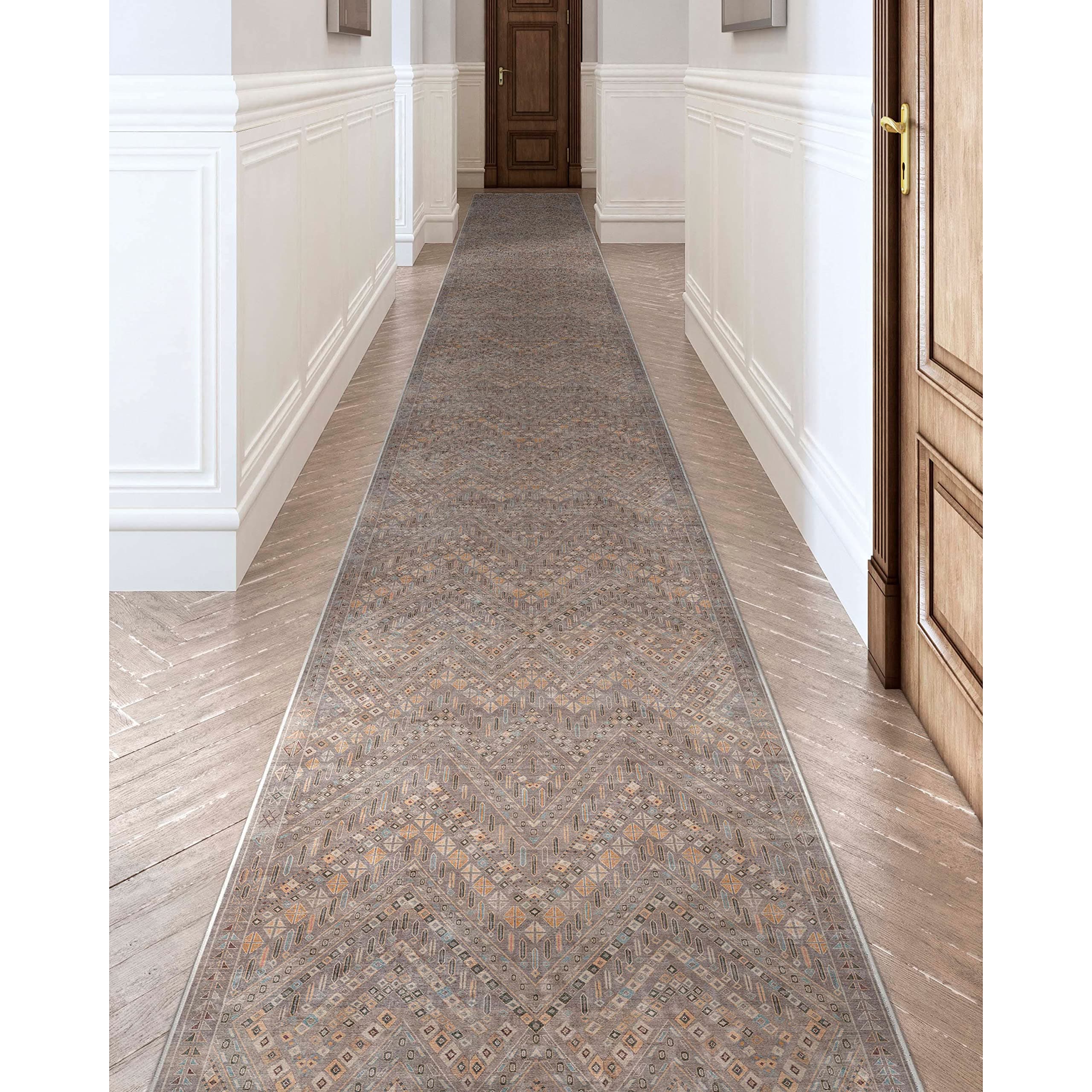 Well Woven Anya Alfombra de Pasillo de Pelo Bajo Tribal Oriental 31" x 32' - Gris W-AS-04A-R-31-32