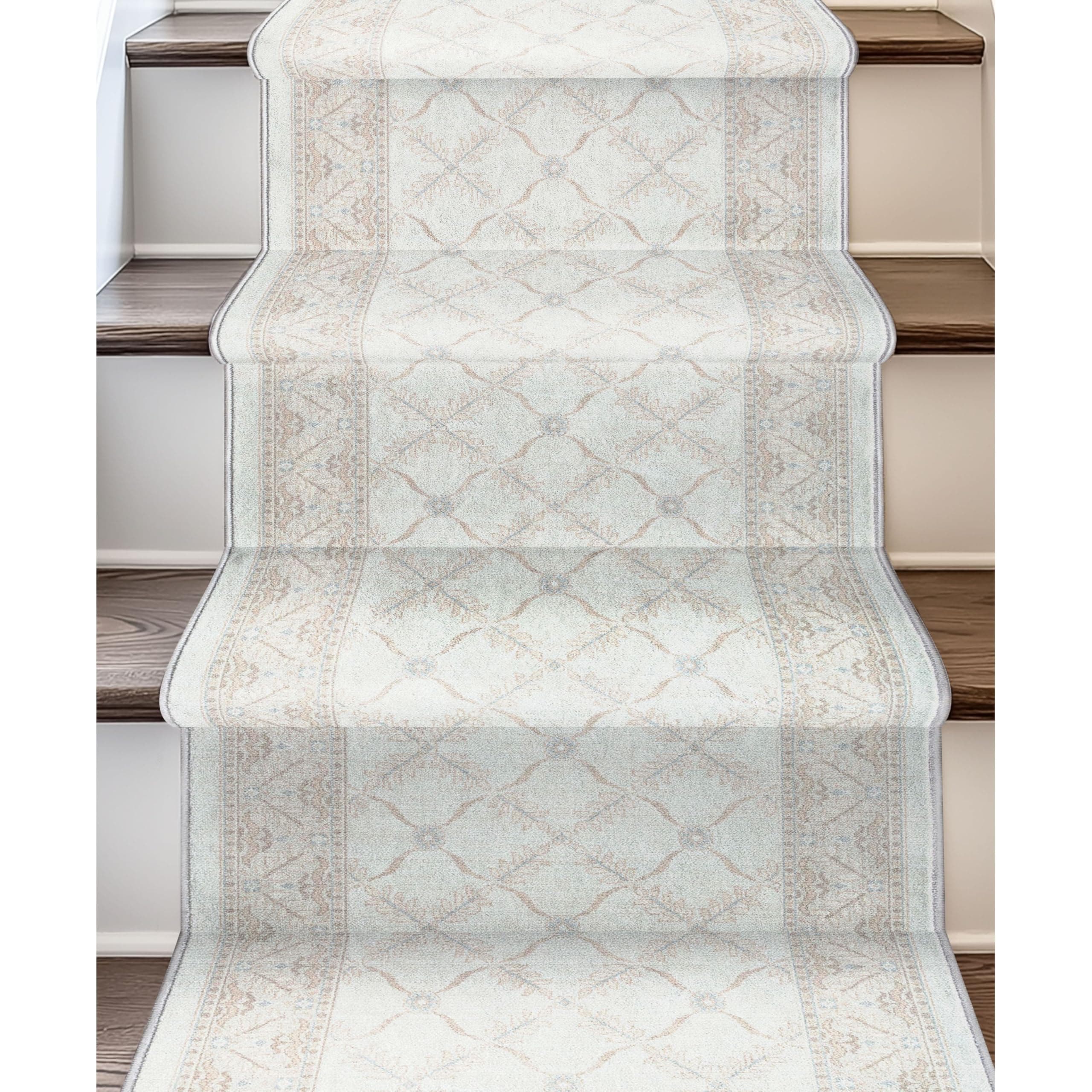 Well Woven Apollo Regency Lattice Pearly Haven - Runner a medida 27" x 48' W-AP-81C-R-48