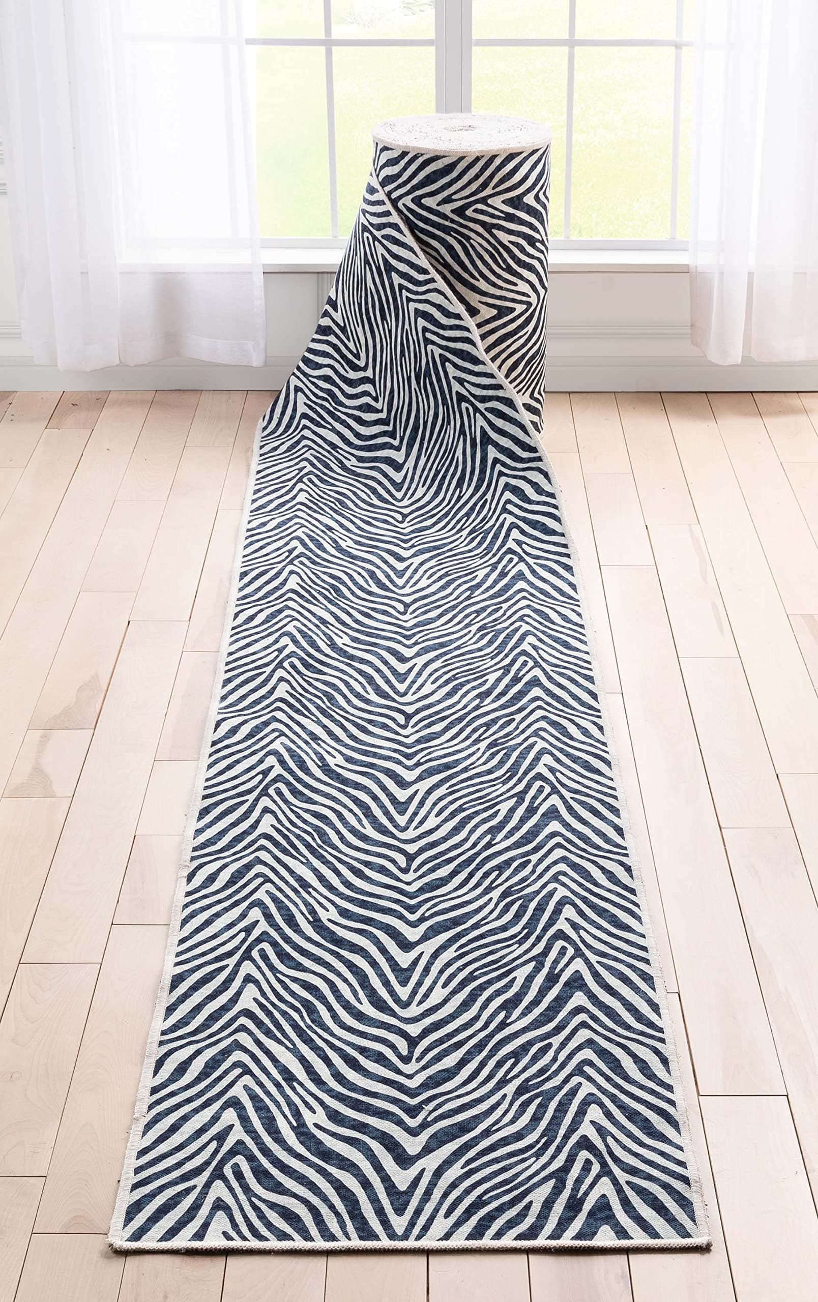 Zebra Stripe Blue runner personalizado Well Woven 31" x 40' W-MO-02D-R-31
