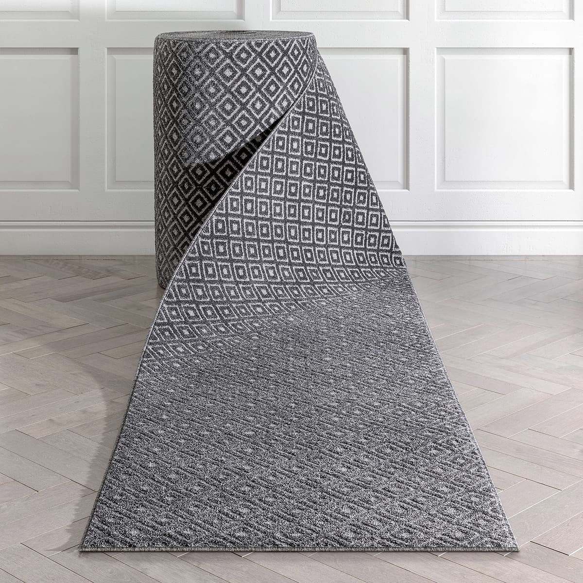 Well Woven Runner a Medida Piano Dark Grey Tribal Diamond Geometric 31" x 55' IHS-MG-253-R-31-55