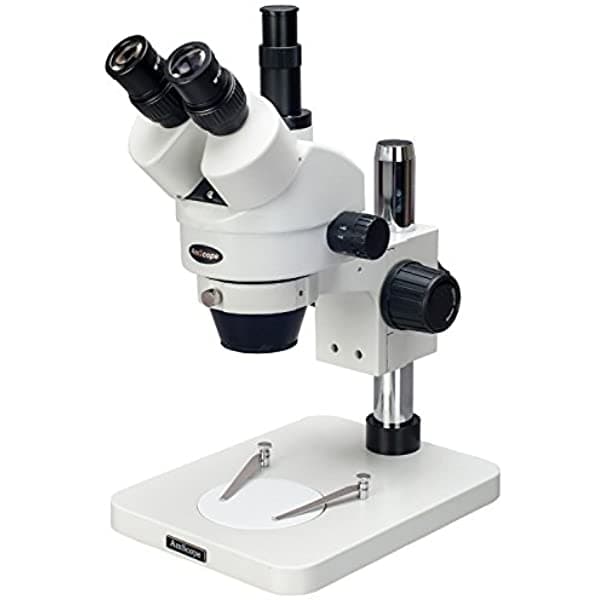 AmScope SM-1TS Microscopio Estéreo Profesional Trinocular con Zoom, Oculares WH10X, Aumento 7X-45X, Lente de Zoom 0.7X-4.5X, Iluminación Ambiental, Soporte de Pilar