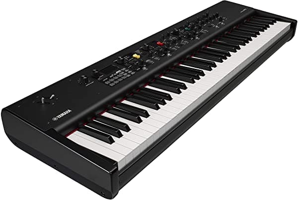 YAMAHA CP73 Piano de Escenario 73 Teclas Acción de Martillo y Pedal de Sustentación