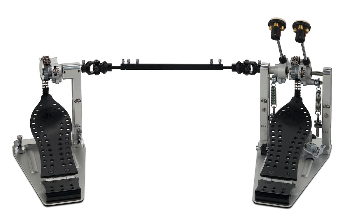 DW Serie Colorboard DWCPMCD2BK Doble Pedal Bombo Cadena Mecanizada Edición Grafito con Funda (DWCPMCD2BK)