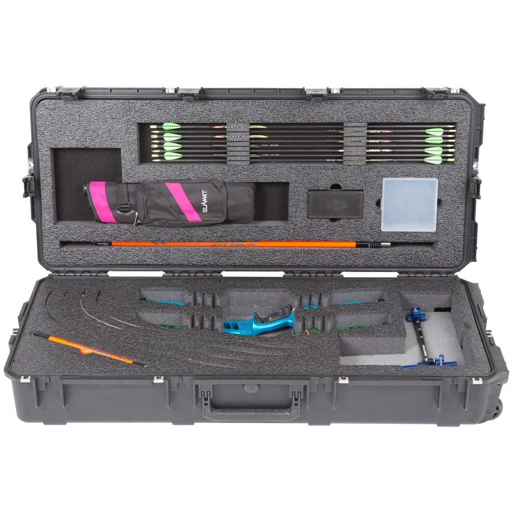 SKB iSeries 3i-4217-RC Estuche doble para arco recurvo negro, impermeable y resistente a impactos, almacenamiento de tiro con arco