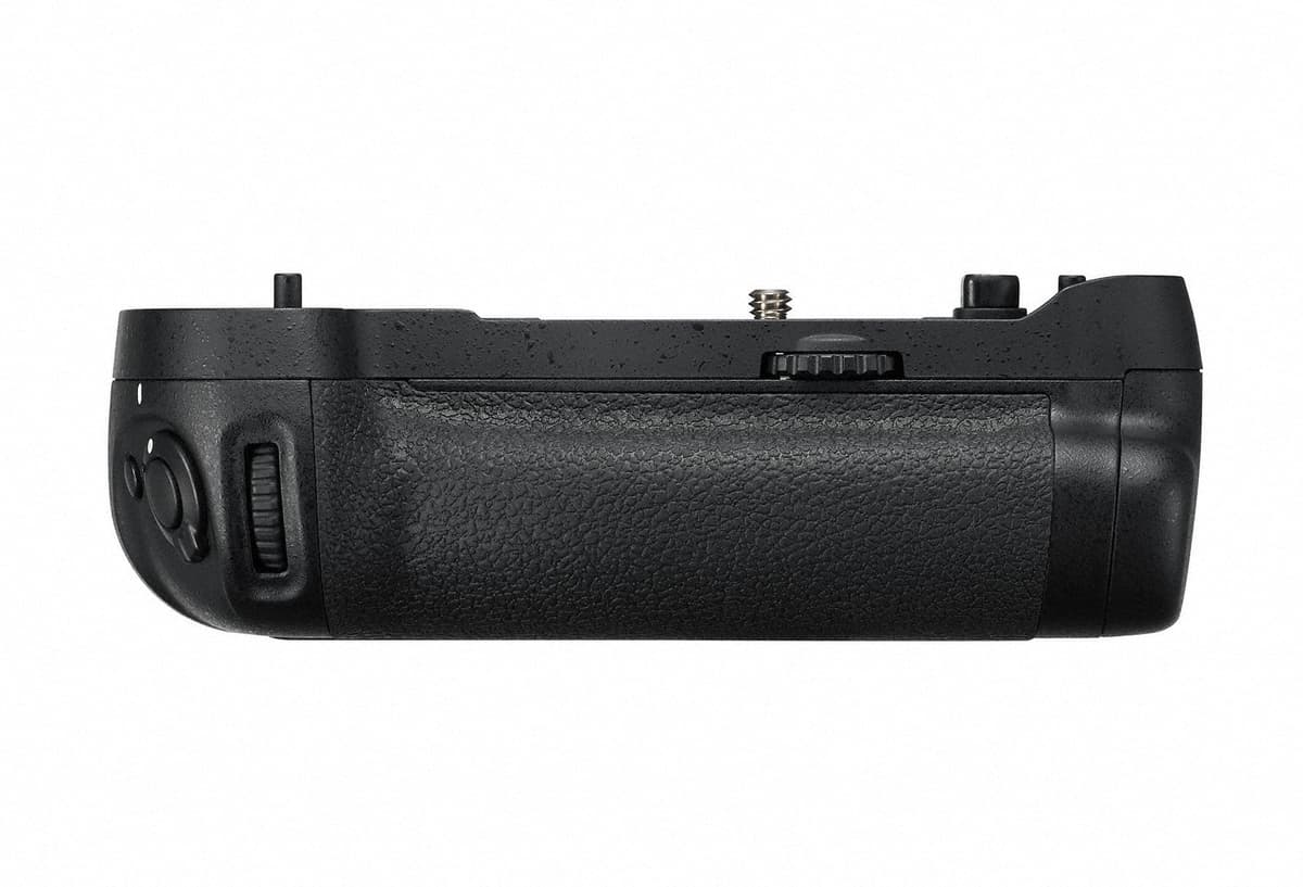 Nikon Multi Power Battery Pack MB-D17 Empuñadura de Batería Grip para D500 MBD17_SML