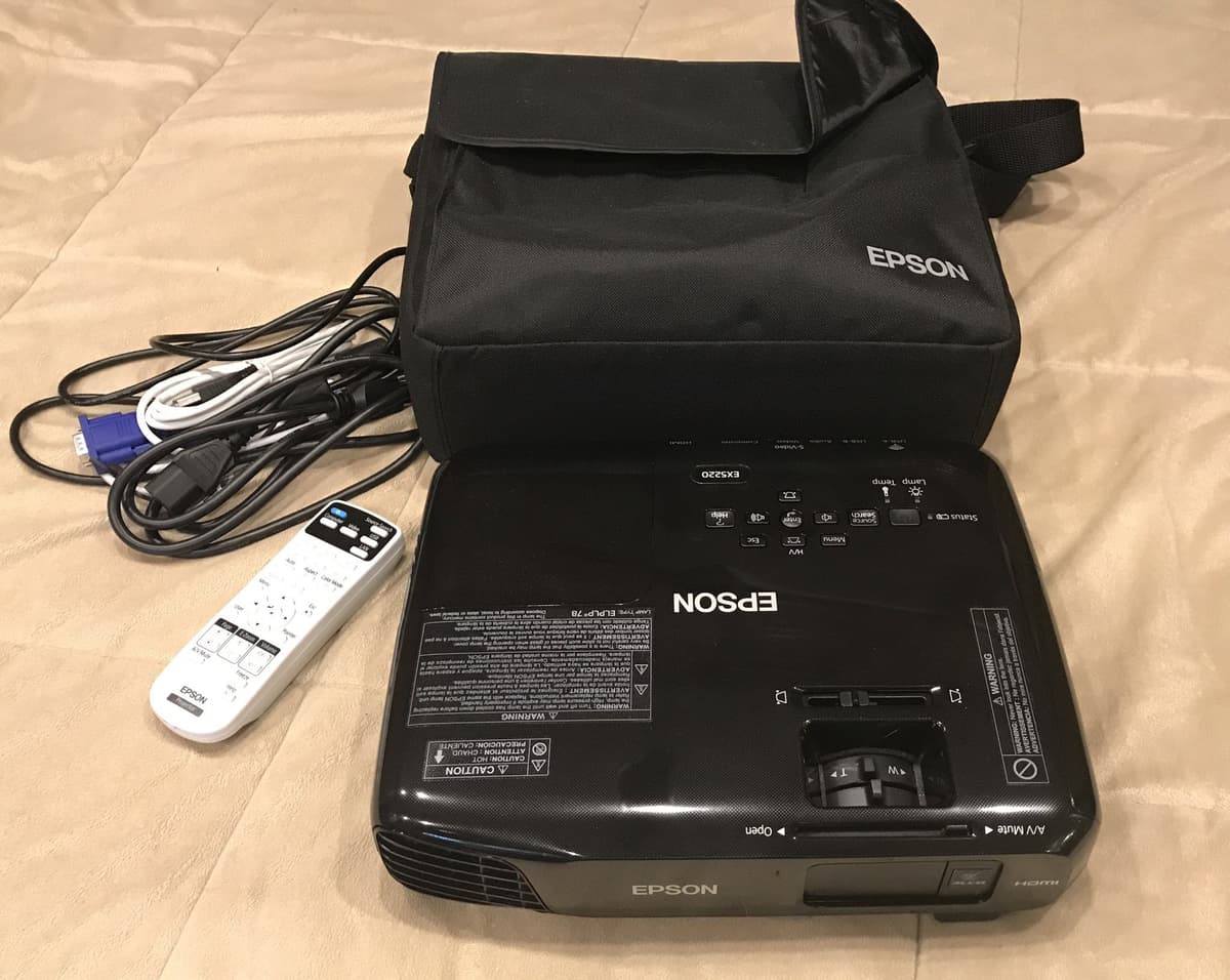 Epson EX5220 V11H551020 Proyector 3LCD inalámbrico XGA 3000 lúmenes