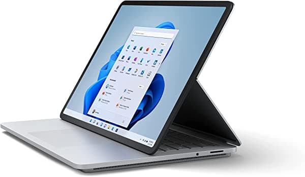 Microsoft Surface Laptop Studio Pantalla táctil de 14.4 pulgadas Intel Core i7, memoria de 32 GB y unidad de estado sólido SSD de 2TB, Platino. AI2-00001