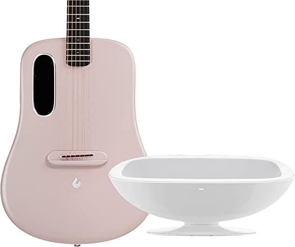 Lava ME - Guitarra inteligente de 38 pulgadas en color rosa con funda Space Bag y base de carga