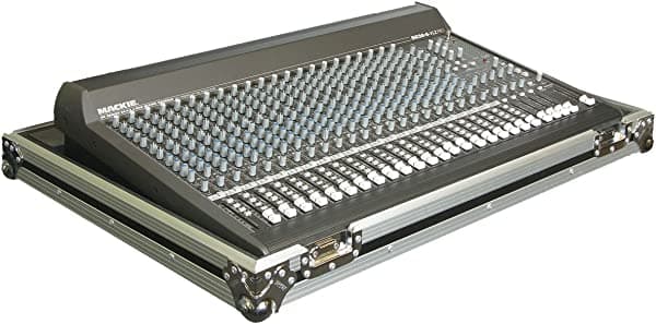 Odyssey FZM244 estuche Flight Zone para una consola Mackie SR244