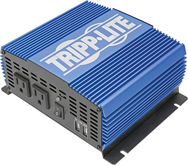 Tripp Lite Inversor de potencia de 1500 W, inversor de potencia de servicio medio con 2 tomas USB de CA, cables de batería de 2,0 A (Pinv1500) PINV1500_18