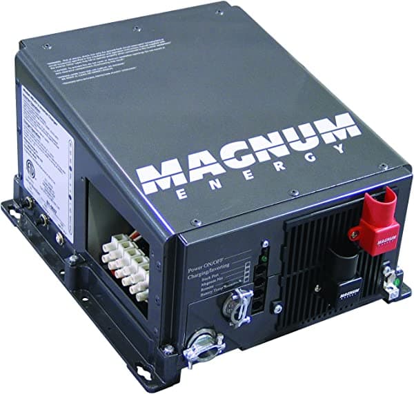 Magnum me2012 Inversor/Cargador de Energía