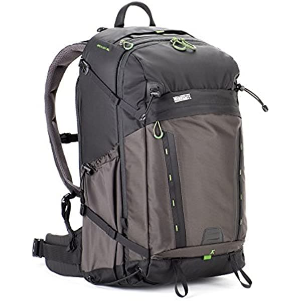 MindShift Gear Mochila BackLight de 36 L para 2 cámaras DSLR, 4 a 6 lentes, flash, laptop de 15 pulgadas y tablet de 10 pulgadas, color carbón 520363