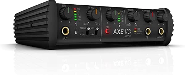 IK Multimedia AXE I/O SOLO portátil de 2 en 3 salidas de 24 bits, interfaz de audio USB de 96 kHz para Mac/PC con forma avanzada de tono de guitarra, reamplificación Hi-Z y paquete de software AmpliTube masivo IP-INT-AXEIOSOLO-IN