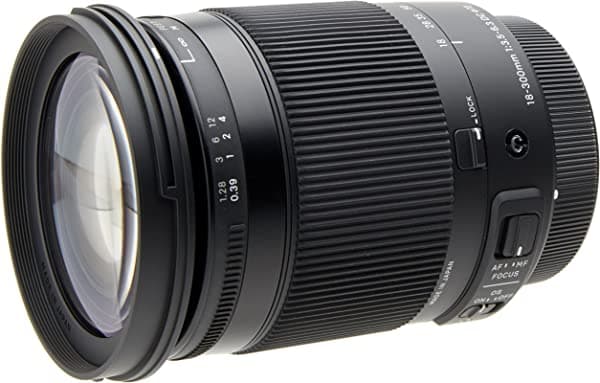 Sigma 18-300mm F3.5-6.3 Lente Contemporary DC Macro OS HSM para Canon 886101