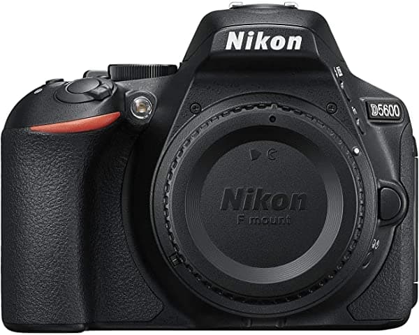 Amazon Renewed Nikon D5600 Cuerpo de Cámara Réflex Digital de Formato DX (Renovada)
