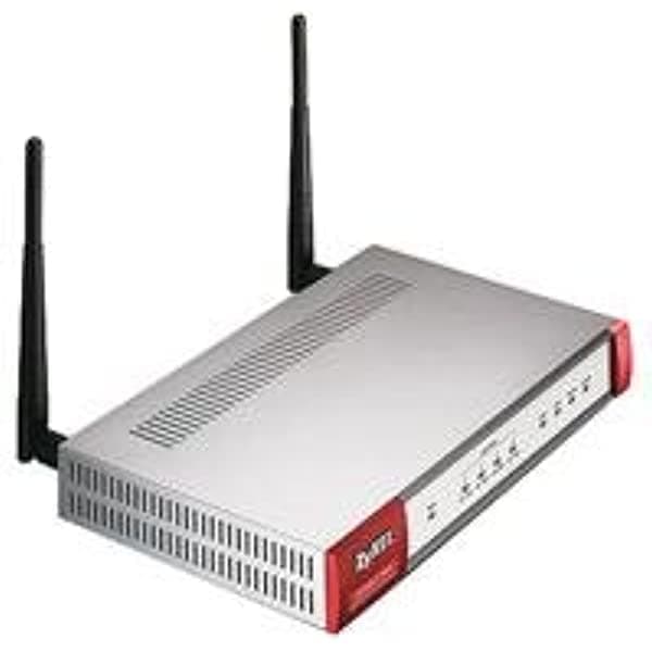 ZyXEL 4 puertos SOHO Sec FW con 2 túneles VPN 91-009-035003B