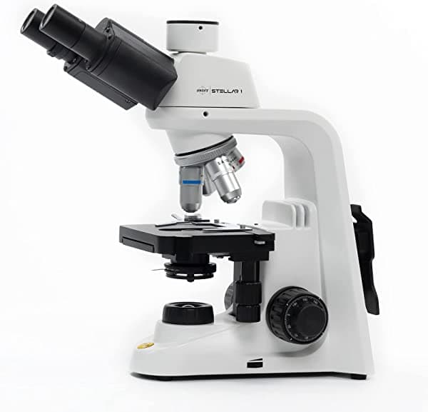 Swift Stellar 1-T - Microscopio Profesional Compuesto de Laboratorio Aumento 40X-2500X Cabezal Trinocular Siedentopf Platina Mecánica Enfoque Ultrapreciso Compatible con Cámara Diseño Ergonómico y Ecológico