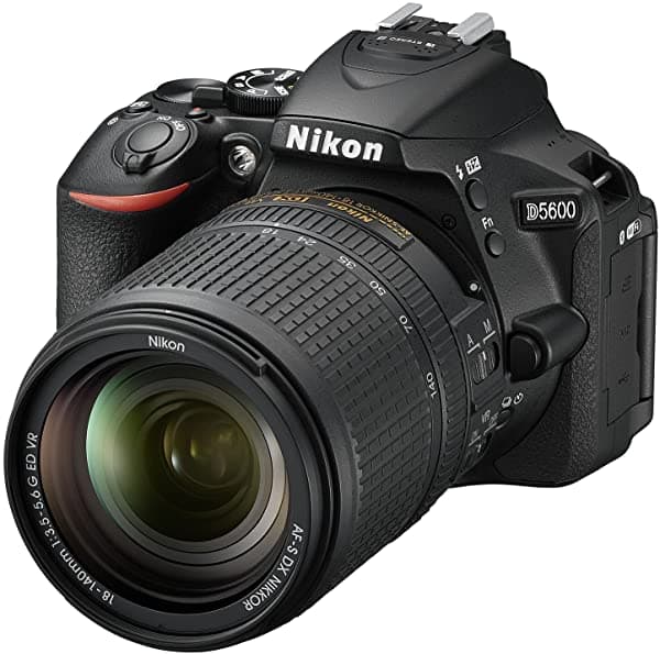 Nikon Cámara D5600 Formato Dx Digital Slr 1577