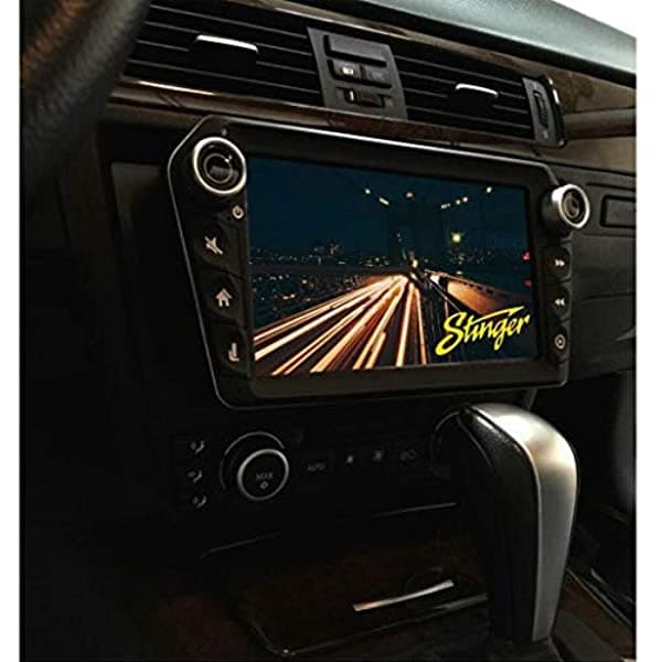 Stinger Elev8 - Estéreo Multimedia Para Coche De 8 Pulgadas Con Pantalla Hd 1024 X 600 Apple Car Play Android Auto Siriusxm Ready Bluetooth Toslink Salida De Audio Y Entrada Trasera Hdmi Montaje Din Individual O Doble UN1880