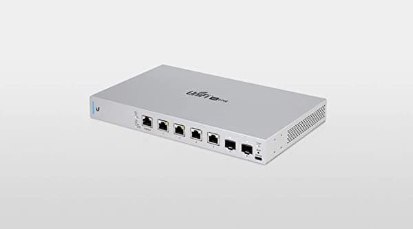 Ubiquiti 10 Gigabit 6 Puertos 802.3Bt Interruptor Unifi - 4 Puertos - Gestionable - 2 Capas Soporte - Modular - Par Trenzado Fibra Óptica - 1 Año Garantía Limitada US-XG-6POE