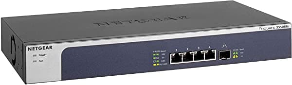 Netgear 5-Puerto 10G Multi-Gigabit Ethernet Switch No Administrado (Xs505M)-Con 1 X 10G Sfp+ Escritorio O Asta De Rack Y Protección Limitada De Por XS505M-100NAS