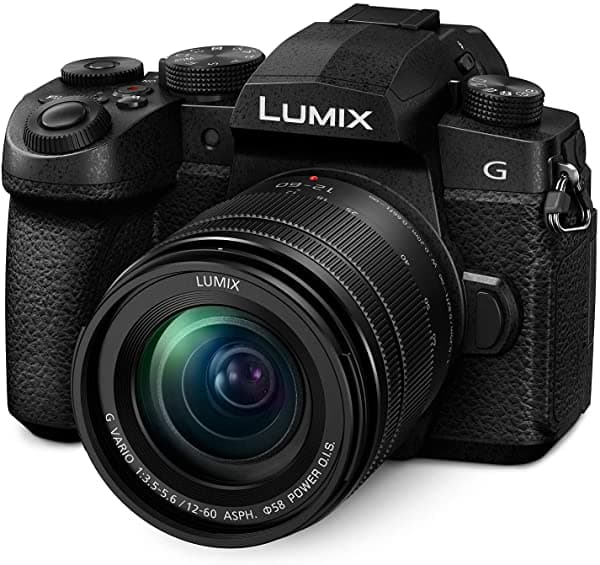 Panasonic LUMIX G95 Cámara Mirrorless de 20.3MP, Lente 12-60mm F3.5-5.6, 5 Ejes I.S. 2, Video 4K 24p/30p, V-Log L Preinstalado, Pantalla Táctil 3" - Negra DC-G95MK