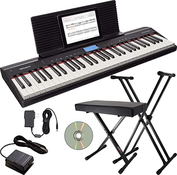 Roland Go:Piano - Paquete De Piano Digital De 61 Teclas Con Pedal Roland Dp-2 Adaptador De Corriente Soporte De Teclado Ajustable Banco De Piano Y Lecciones Gratis De 3 Meses AUS-GO-61CPB-COMBO-PRO