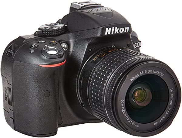 Nikon D5300 Cámara Réflex Digital Kit Doble Lente Ideal para Fotografía Profesional y Amateur Alta Resolución 1579B